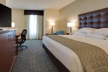 Drury Plaza Hotel – St. Charles/St. Louis