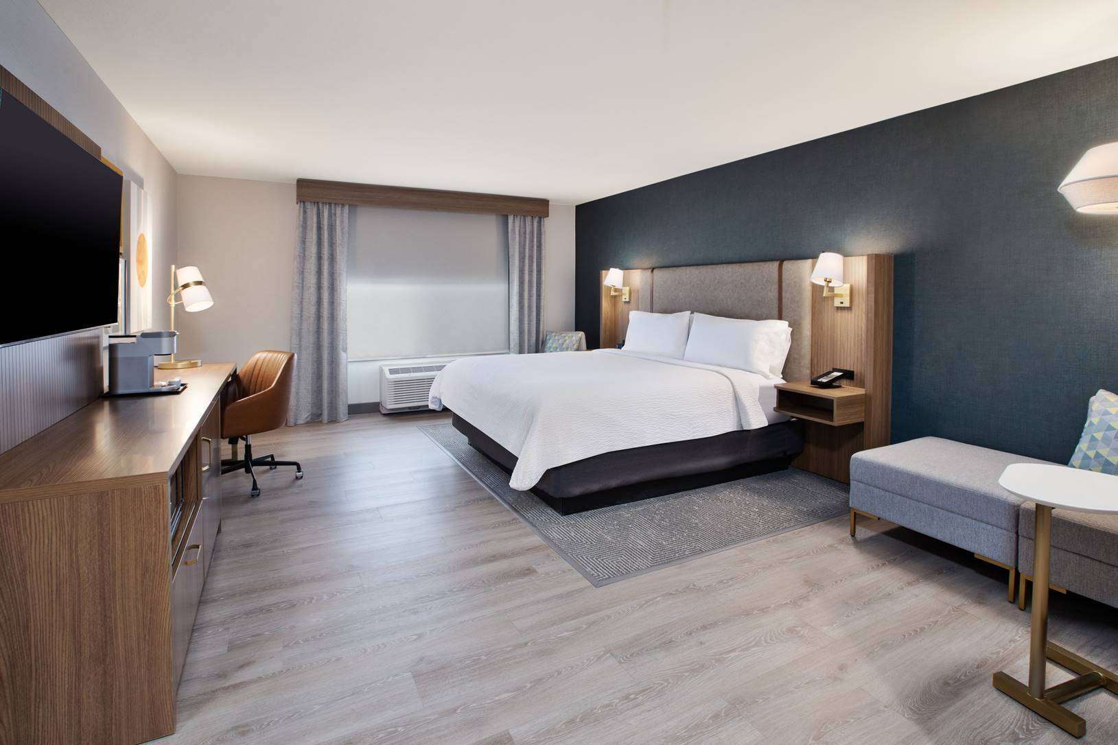 Holiday Inn Ontario Airport