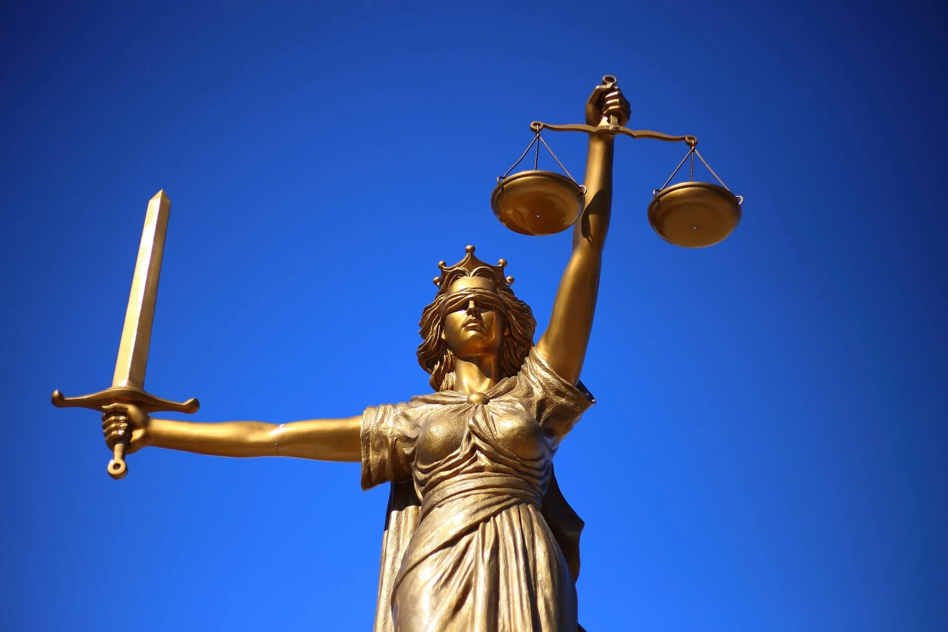 Lady law in gold